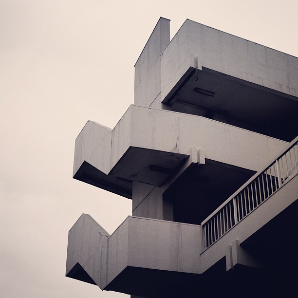 97-great-atmosphere-architecture-photography-building-geometry