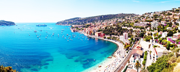 10_Villefranche_Bay_France_great_atmoshere_travel_photography_Top_10_beaches