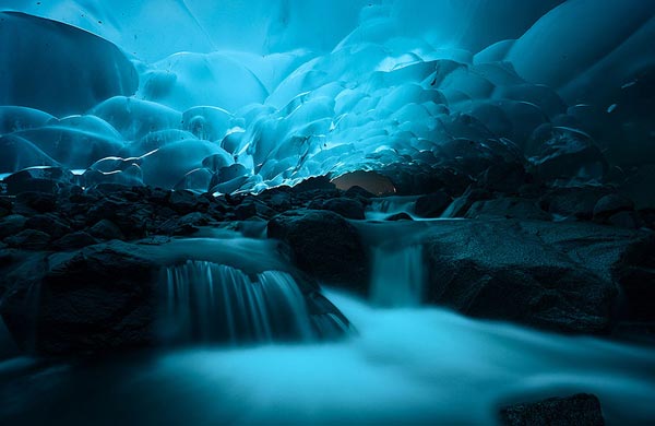 5-Mendenhall-Ice Caves-Juneau-Alaska-greatatmosphere-travel-nature-landscapes