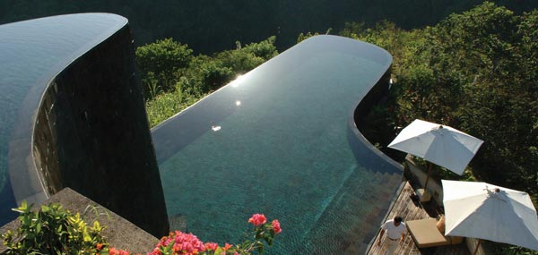 9-Ubud-Hanging-Gardens-Indonesia-nature-landscape-amazing-vacation-swimming-pool-photography