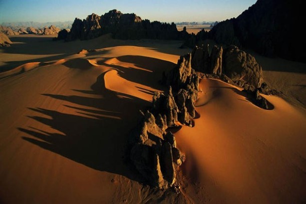 aerial-africa-13-Sandstone-pyramids-Karnasai-Valley-Chad