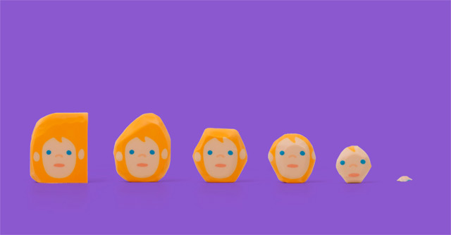 Give-Your-Eraser-a-Fancy-Haircut-rubber-barber-3-great-atmosphere-funny