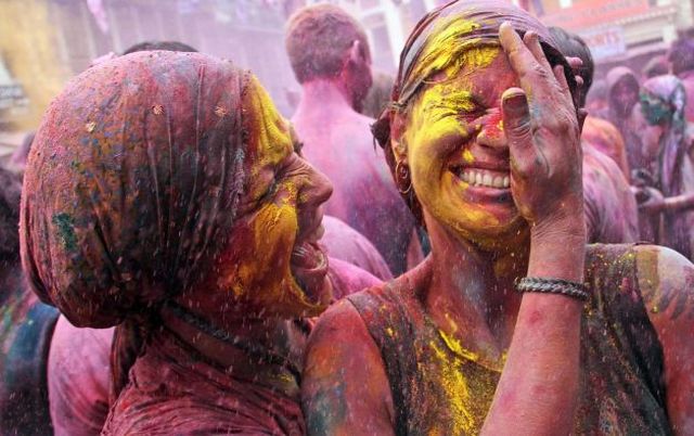 Holi-festival-of-colours-Boltons-India_2013