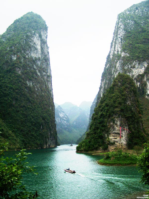 Li-river-china-river-for-poets-and-painters-9-great-atmosphere-travel-photography-amazing-nature