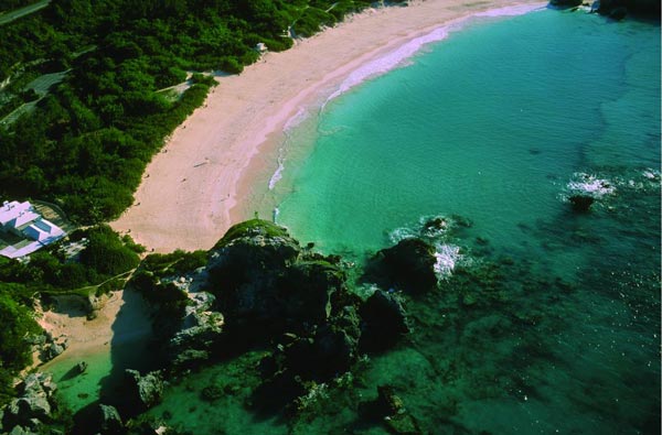 Pink-Beach-Harbor-Island-Bahamas-travel-destinations-great-atmosphere-photography-2