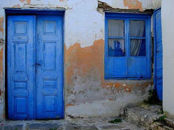 9-blue-greece-travel-vacations-beautiful-photography-great-atmosphere