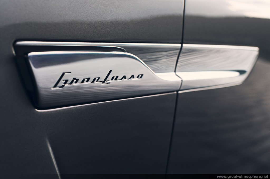 Amazing BMW Pininfarina Gran Lusso Coupe Concept  