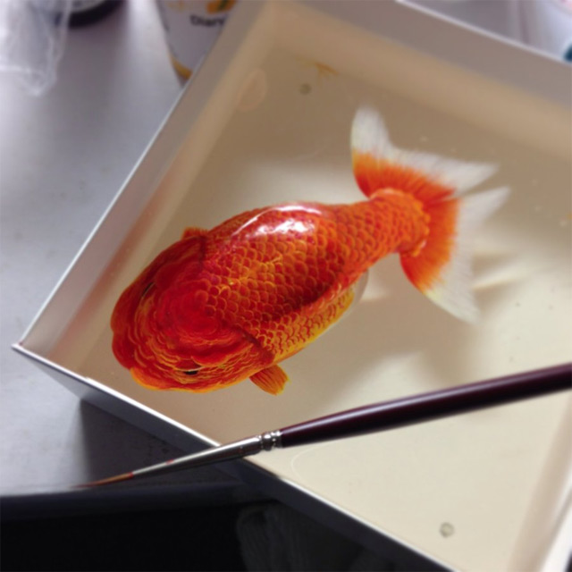 Three Dimensional Animals Painted in Layers of Resin by Keng Lye