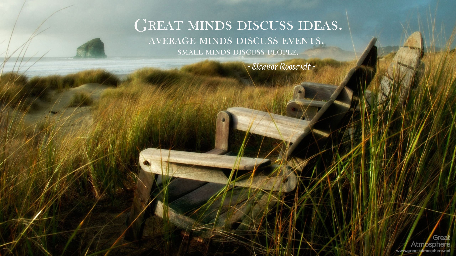 chair-by-beaches-quote-great-minds-discuss-ideas-sea-beautiful-brain-summer-great-atmosphere
