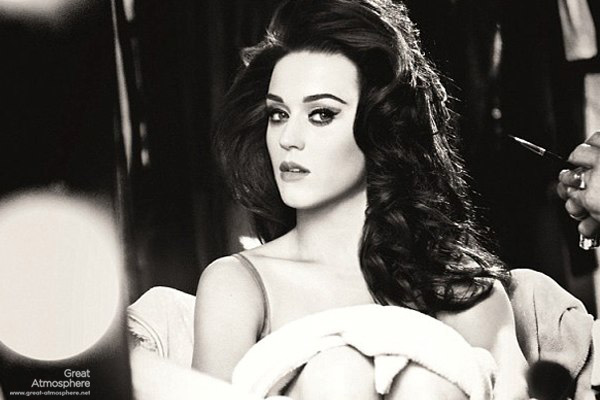 Katy-Perry-Photoshoot-2013-Katy-Perry-Has-Never-Looked-So-Beautiful